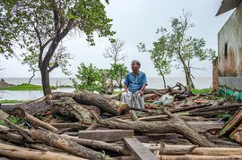 ‘মই ঘোঁৰামাৰা এৰিব লাগিব, কিন্তু কিয় এৰি যাওঁ?’