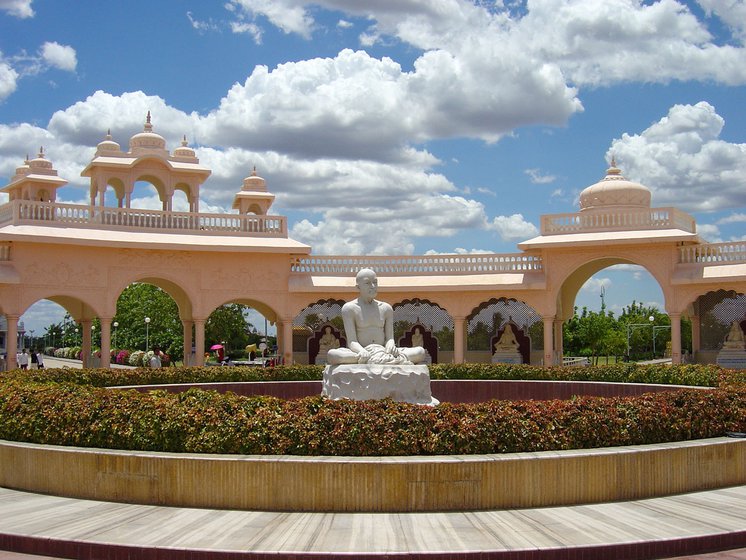 A religious trust runs a large Meditation Centre and Entertainment Park in Shegaon, Buldhana.  It tried to maintain a 30-acre artificial lake within its grounds. The water body soon ran dry but not before untold amounts of water were wasted on it