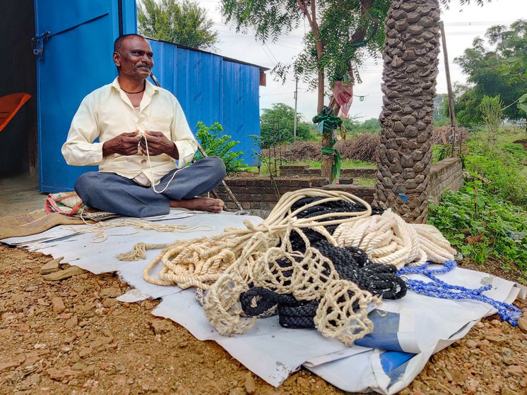 Lakshmi and Nivrutti Waghmare make a variety of ropes, which they sell at their shop in Beed's Kamkheda village. They are waiting for the village bazaars to reopen