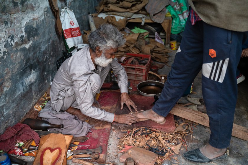 ‘There are thousands of jutti shops in the city. But here in Rupana, it is only he who crafts them by hand,’ says one of Hans Raj’s customers