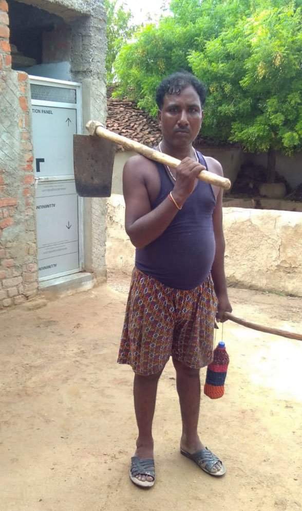 Shivam (left) and Birendra: On the family 2.5 acres of land in Binaura village, they are cultivating til, bhindi and urad dal

