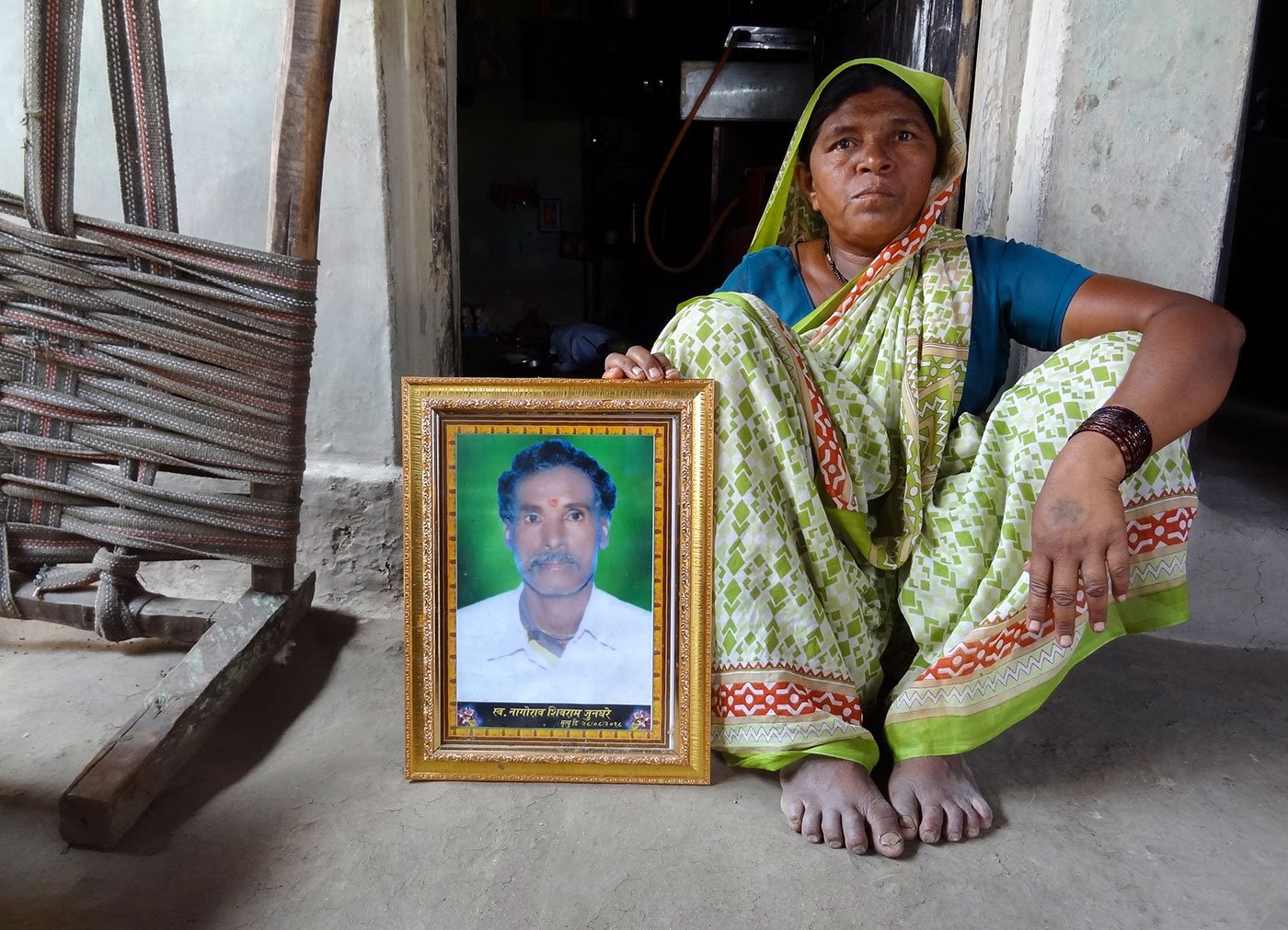 T1’s last victim on August 28, 2018, was Nagorao Junghare, a farmer and herder in Pimpalshenda village that falls in Kalamb tehsil along the Ralegaon tehsil’s border in Yavatmal district. His widow, Renukabai, is still to come to terms with her husband’s death in T1’s attack. She’s at their hut here.