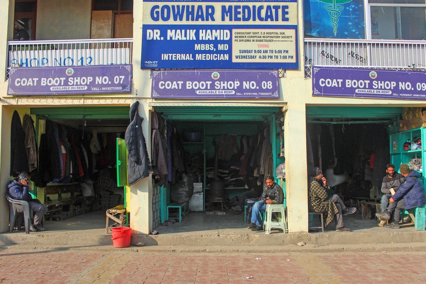 Left: Local warm clothing rental shops in Tanmarg, popularly called Coat and Boot stores are empty.