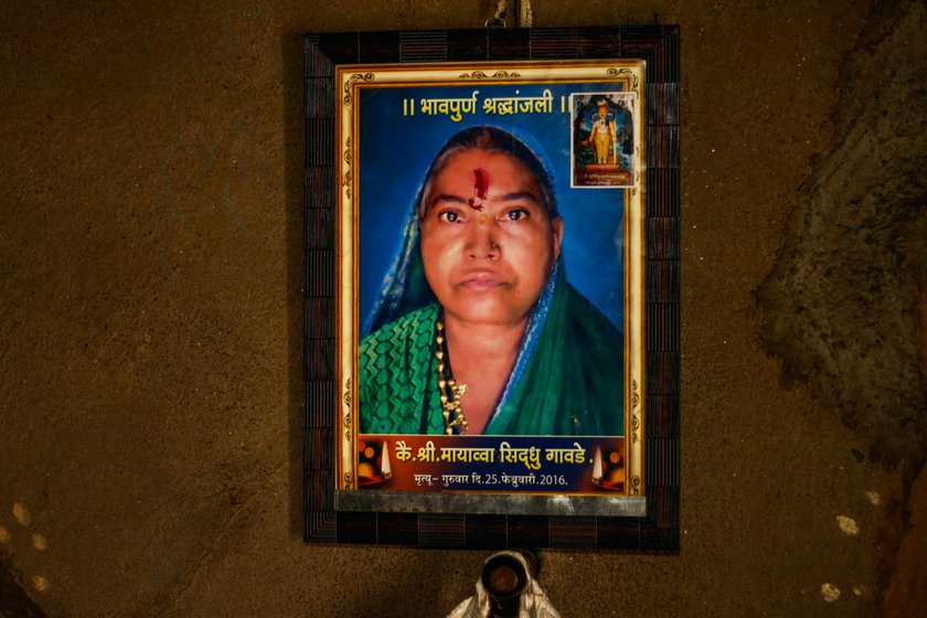 Left: Siddu's wife, the late Mayavva, had mastered the skill of shearing sheep and making woolen threads.