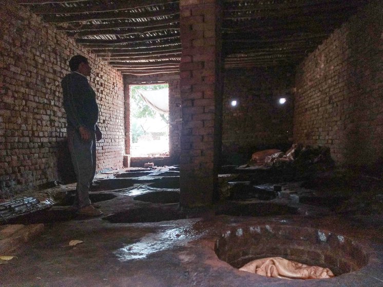 Left: Bharat in the Cooperative Society's tanning room.