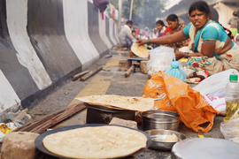 ରାସ୍ତାରେ ରହଣୀ ଆଉ କାମ ଖୋଜା