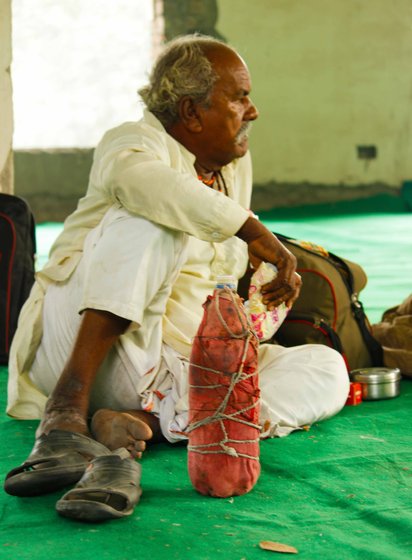 Prabhakar Sitaram Bawne of Hiwra Mazola village