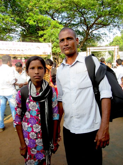 Ananda Waghmare with daughter Neha