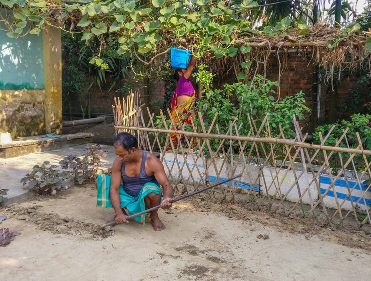 Nosumuddin's income is irregular during the pandemic period: 'Life has become harder. But still not as hard as my childhood...'