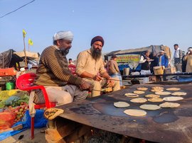 விவசாயம் எங்கள் மதம், மக்களுக்கு உணவிடுவதை நாங்கள் விரும்புகிறோம்