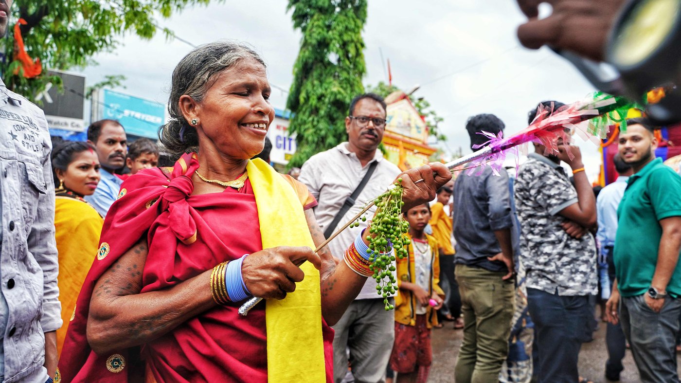 At the annual Goncha festival in Chhattisgarh, local Adivasi communities have a unique guard of honour